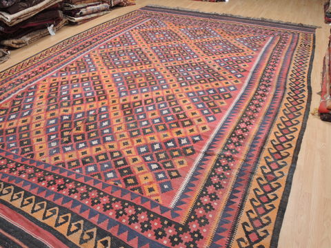 Kilim Red Flat Woven 105 X 150 Area Rug 100-110671 Image 2