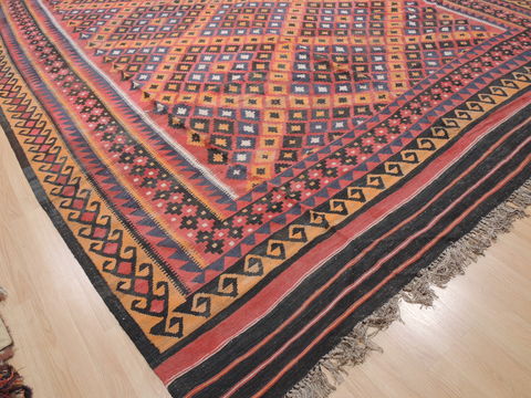 Kilim Red Flat Woven 105 X 150 Area Rug 100-110671 Image 4