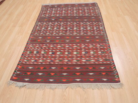 Kilim Red Flat Woven 40 X 62 Area Rug 100-110674 Image 1