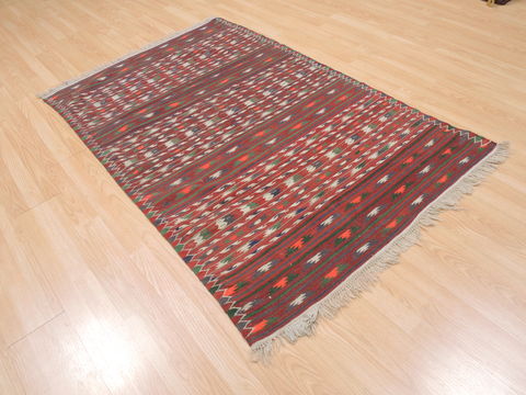 Kilim Red Flat Woven 40 X 62 Area Rug 100-110674 Image 3