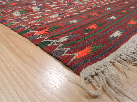 Kilim Red Flat Woven 40 X 62 Area Rug 100-110674 Image 4