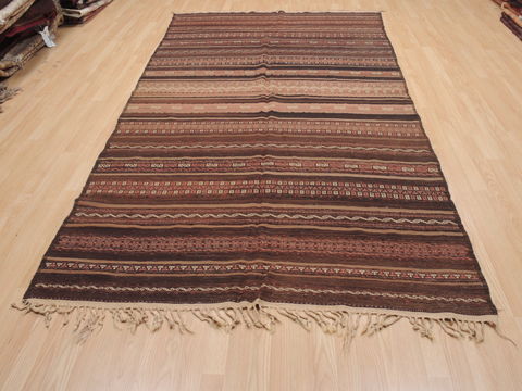 Kilim Brown Flat Woven 56 X 100 Area Rug 100-110704 Image 1