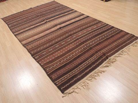 Kilim Brown Flat Woven 56 X 100 Area Rug 100-110704 Image 3