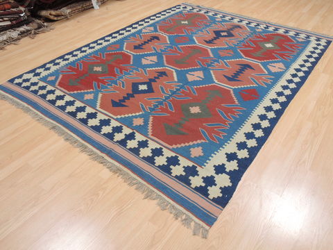 Kilim Blue Flat Woven 64 X 84 Area Rug 100-110710 Image 2