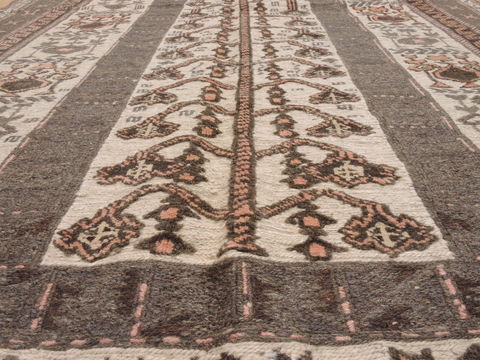Kilim Brown Flat Woven 47 X 90 Area Rug 100-110721 Image 5