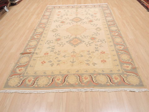 Kilim Beige Flat Woven 60 X 91 Area Rug 100-110724 Image 1