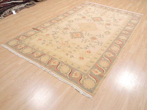 Kilim Beige Flat Woven 60 X 91 Area Rug 100-110724 Image 2