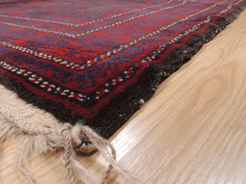 Baluch Red Hand Knotted 56 X 96 Area Rug 100-110756 Image 7