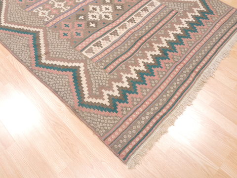 Kilim Beige Flat Woven 50 X 84 Area Rug 100-110762 Image 4