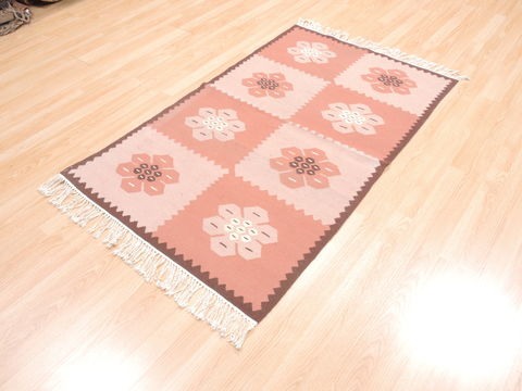 Kilim Beige Flat Woven 30 X 50 Area Rug 100-110763 Image 2