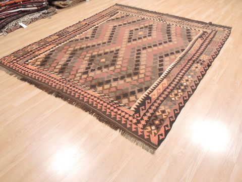 Kilim Brown Square Flat Woven 70 X 710 Area Rug 100-110773 Image 1