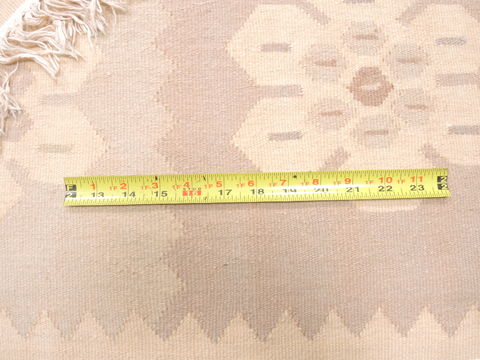 Kilim Beige Flat Woven 62 X 97 Area Rug 100-110802 Image 7