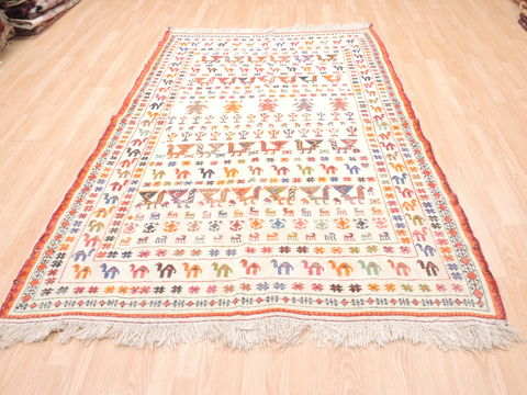 Kilim Beige Flat Woven 50 X 73 Area Rug 100-110811 Image 1