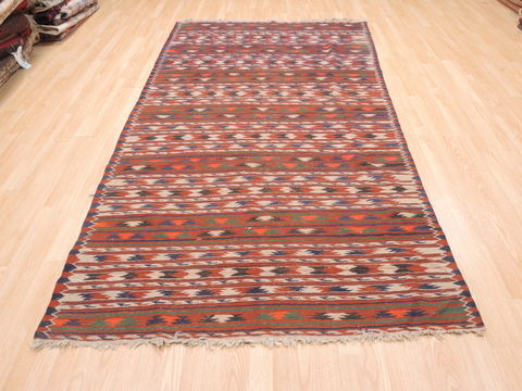 Kilim Red Flat Woven 50 X 93 Area Rug 100-110822 Image 1