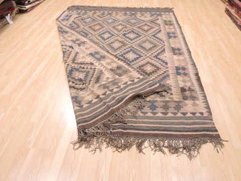 Kilim Brown Flat Woven 66 X 92 Area Rug 100-110826 Image 8