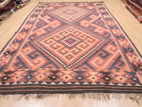 Kilim Red Flat Woven 74 X 1210 Area Rug 100-110831 Image 1
