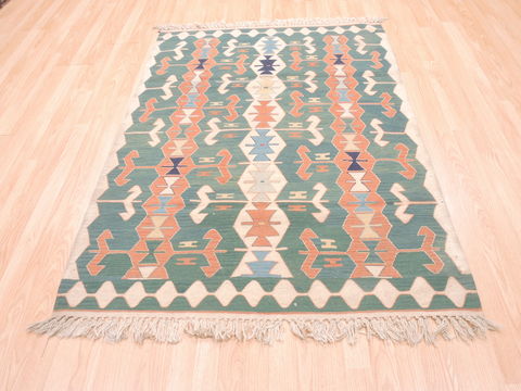Kilim Green Flat Woven 40 X 57 Area Rug 100-110834 Image 1