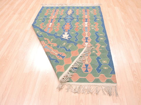 Kilim Green Flat Woven 40 X 58 Area Rug 100-110835 Image 5