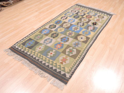 Kilim Green Runner Flat Woven 34 X 68 Area Rug 100-110844 Image 2
