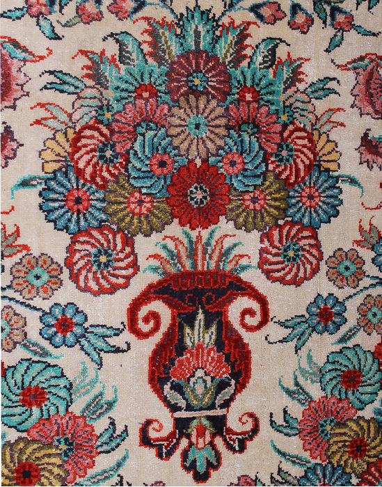 Qum White Hand Knotted 60 X 90 Area Rug 254-110851 Image 1