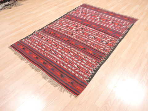 Kilim Red Flat Woven 311 X 62 Area Rug 100-110870 Image 2
