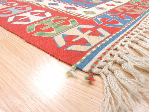 Kilim Red Flat Woven 34 X 59 Area Rug 100-110876 Image 4