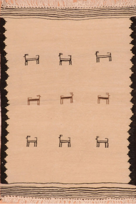 Kilim Beige Flat Woven 31 X 48 Area Rug 100-110893 Image 0