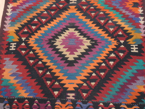 Kilim Red Flat Woven 37 X 52 Area Rug 100-110897 Image 4