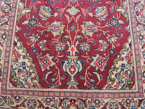 Sarouk Red Runner Hand Knotted 48 X 149 Area Rug 100-110932 Image 5