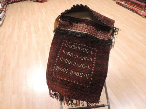 Baluch Red Hand Knotted 16 X 31 Area Rug 100-110962 Image 7