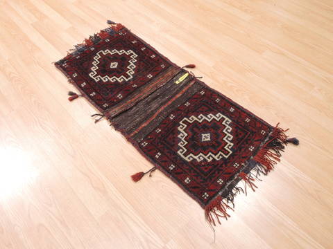Baluch Red Hand Knotted 17 X 37 Area Rug 100-111023 Image 3