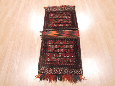 Baluch Red Hand Knotted 18 X 37 Area Rug 100-111025 Image 1
