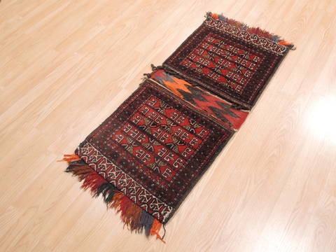 Baluch Red Hand Knotted 18 X 37 Area Rug 100-111025 Image 2