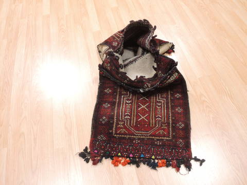Baluch Red Hand Knotted 19 X 44 Area Rug 100-111026 Image 9