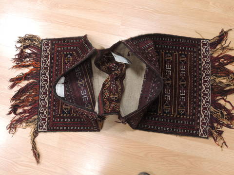 Baluch Red Hand Knotted 18 X 39 Area Rug 100-111040 Image 3