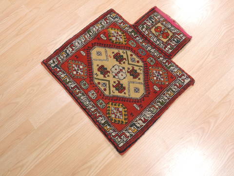 Baluch Red Square Hand Knotted 20 X 21 Area Rug 100-111044 Image 1