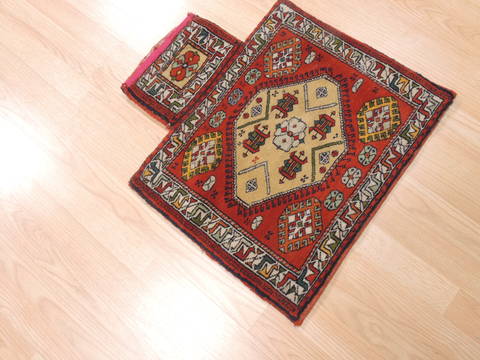 Baluch Red Square Hand Knotted 20 X 21 Area Rug 100-111044 Image 2