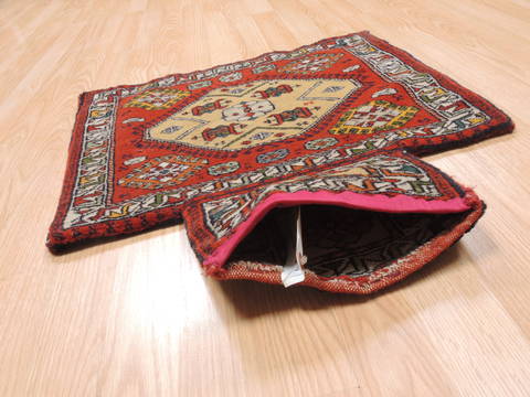 Baluch Red Square Hand Knotted 20 X 21 Area Rug 100-111044 Image 6