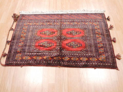 Baluch Red Hand Knotted 27 X 41 Area Rug 100-111053 Image 1