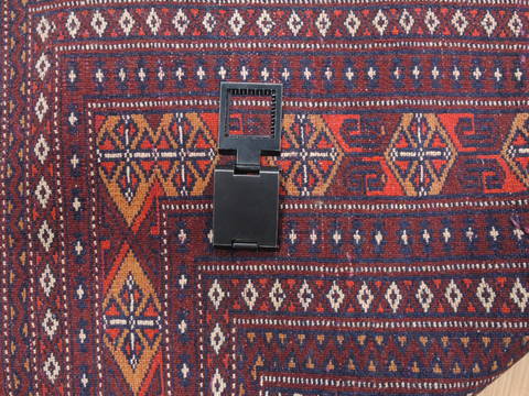 Baluch Red Hand Knotted 27 X 41 Area Rug 100-111053 Image 3