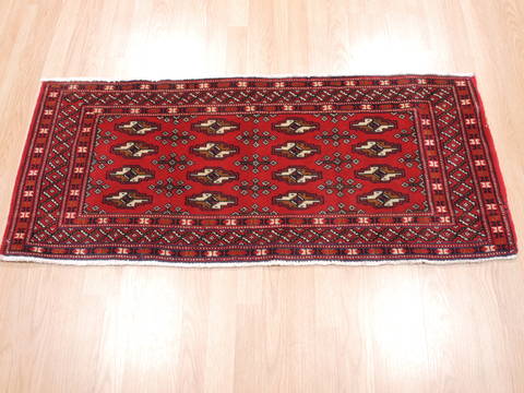 Baluch Red Hand Knotted 20 X 43 Area Rug 134-111121 Image 1
