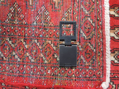 Baluch Red Hand Knotted 18 X 33 Area Rug 134-111124 Image 4