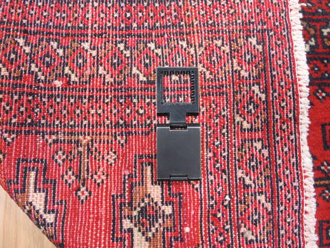 Baluch Red Hand Knotted 18 X 33 Area Rug 134-111126 Image 1