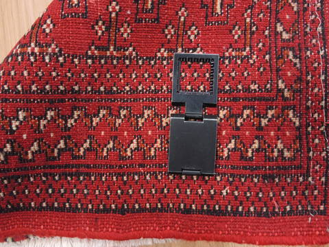 Baluch Red Hand Knotted 18 X 33 Area Rug 134-111131 Image 4