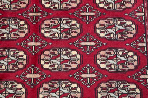 Bokhara Red Hand Knotted 47 X 66  Area Rug 700-111159 Image 6