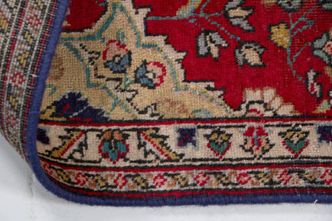 Tabriz Red Hand Knotted 411 X 79  Area Rug 99-111331 Image 15