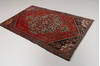 Hamedan Red Hand Knotted 43 X 68 Area Rug 99-111334 Thumb 2