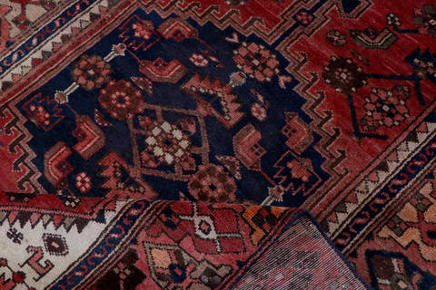 Zanjan Red Hand Knotted 311 X 71 Area Rug 99-111336 Image 11