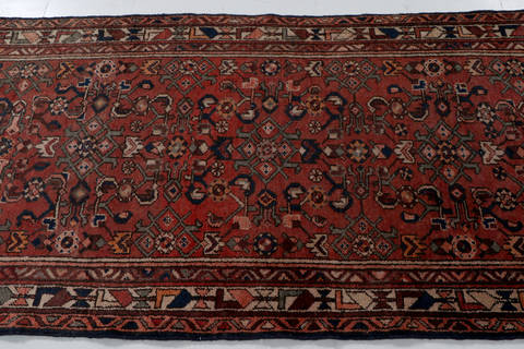 Hamedan Red Runner Hand Knotted 33 X 98 Area Rug 99-111356 Image 3