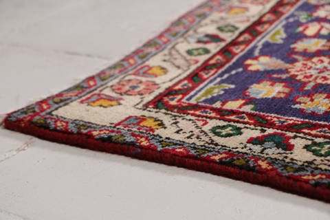 Tabriz Red Hand Knotted 98 X 131  Area Rug 99-111365 Image 8